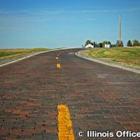 赤煉瓦の道　Original Brick Road