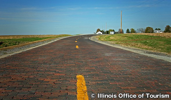 赤煉瓦の道　Original Brick Road
