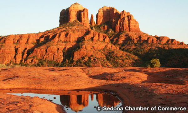 ネイティブ・アメリカンの聖地レッドロック ネイティブアメリカンの聖地・セドナは「時間をぜいたくに使える」癒し