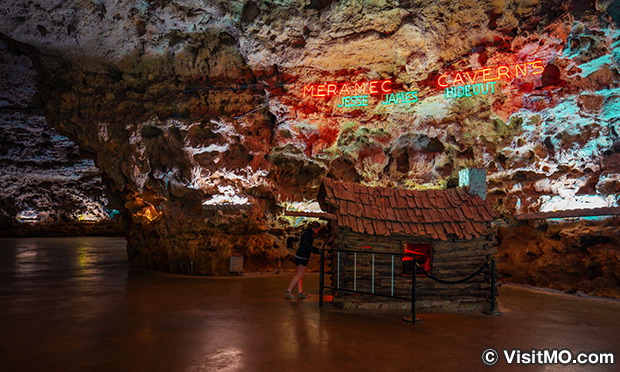 メラメック洞窟